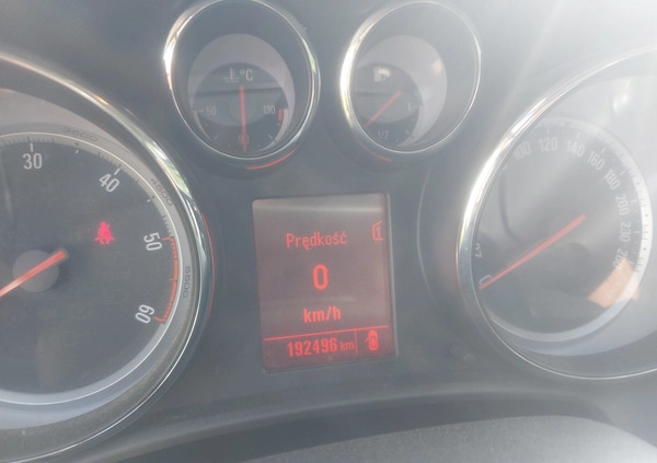 Opel Astra cena 17999 przebieg: 192000, rok produkcji 2012 z Margonin małe 67